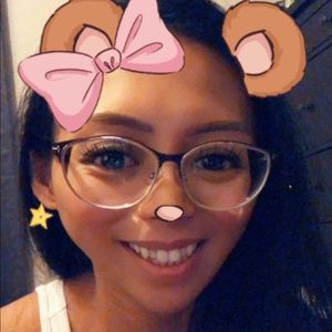 Meet your Posher, Rose